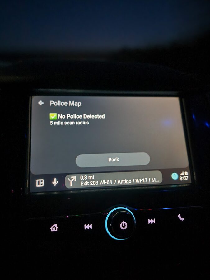 Phone Dashcam Android Auto Police Map showing no police detected within 5 mile radius