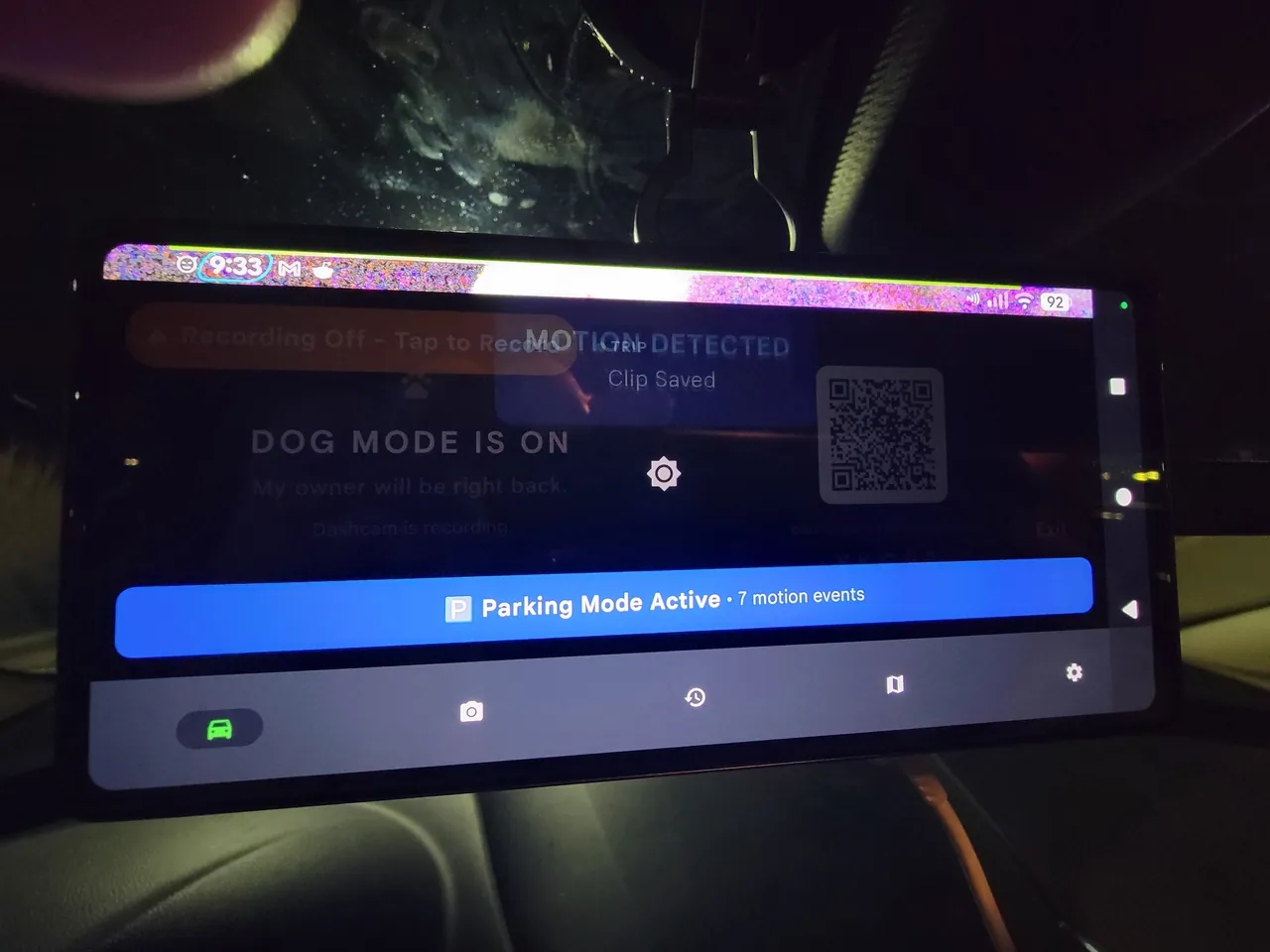 DriveSight Dog Mode — screen shows DOG MODE IS ON with Parking Mode Active and 7 motion events